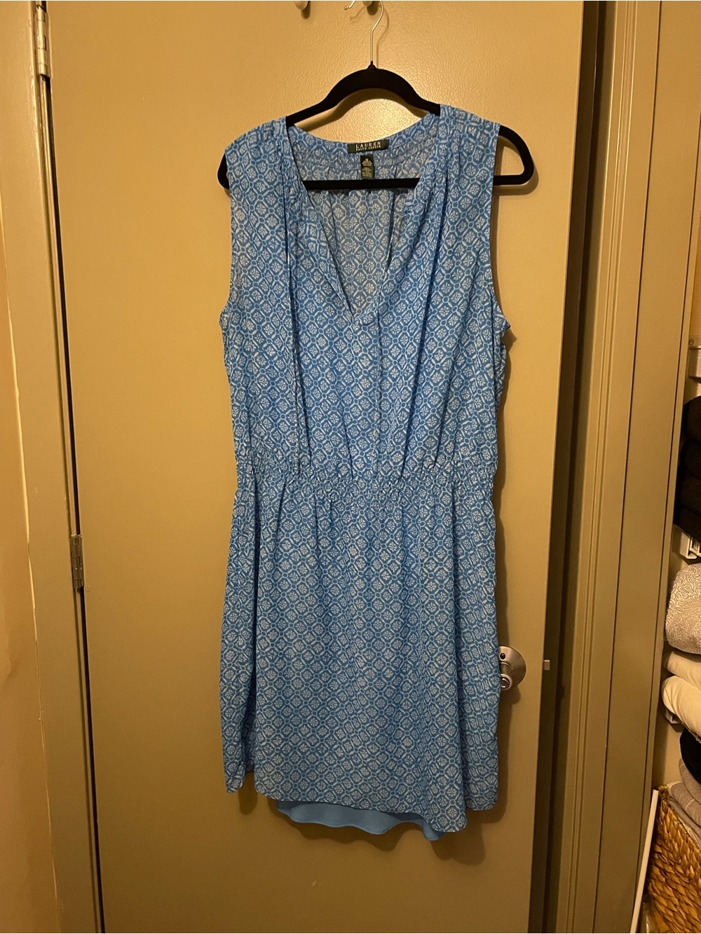Ralph Lauren Sleeveless V-Neck Sky Blue Printed Midi Dress
